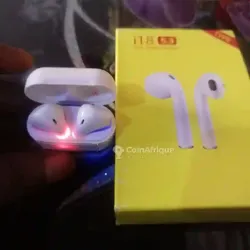 Airpods i18