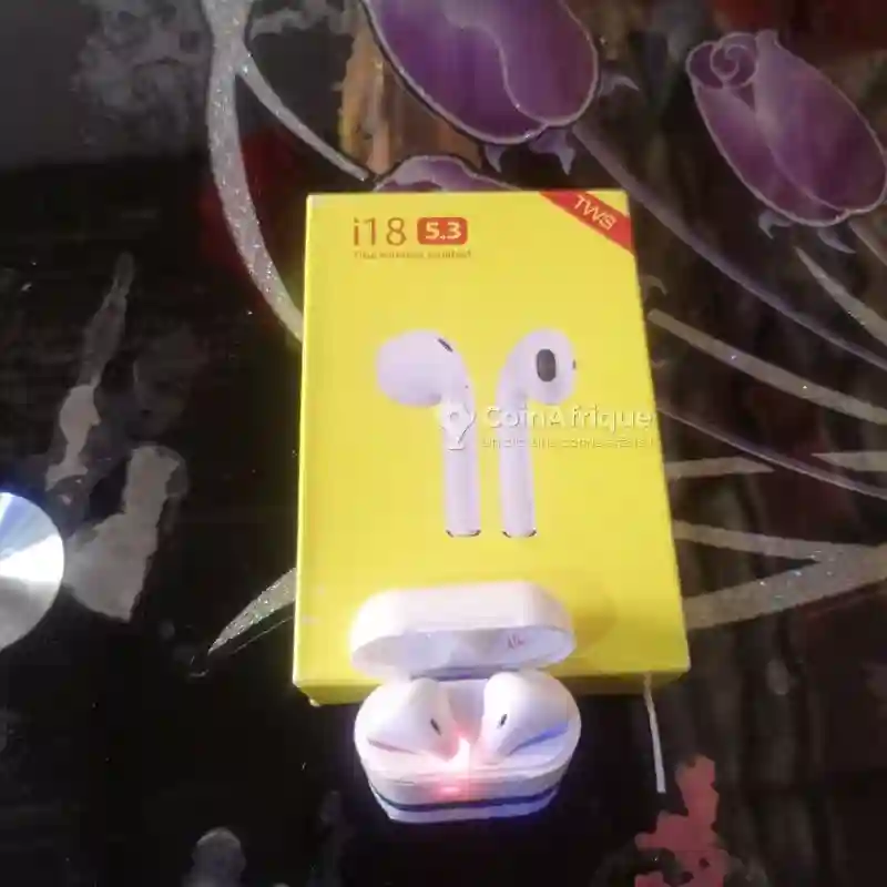Airpods i18 - Vue 2