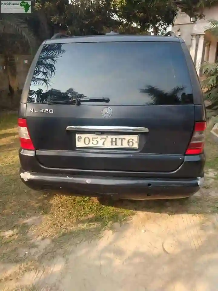 Voiture A Vendre - Vue 3