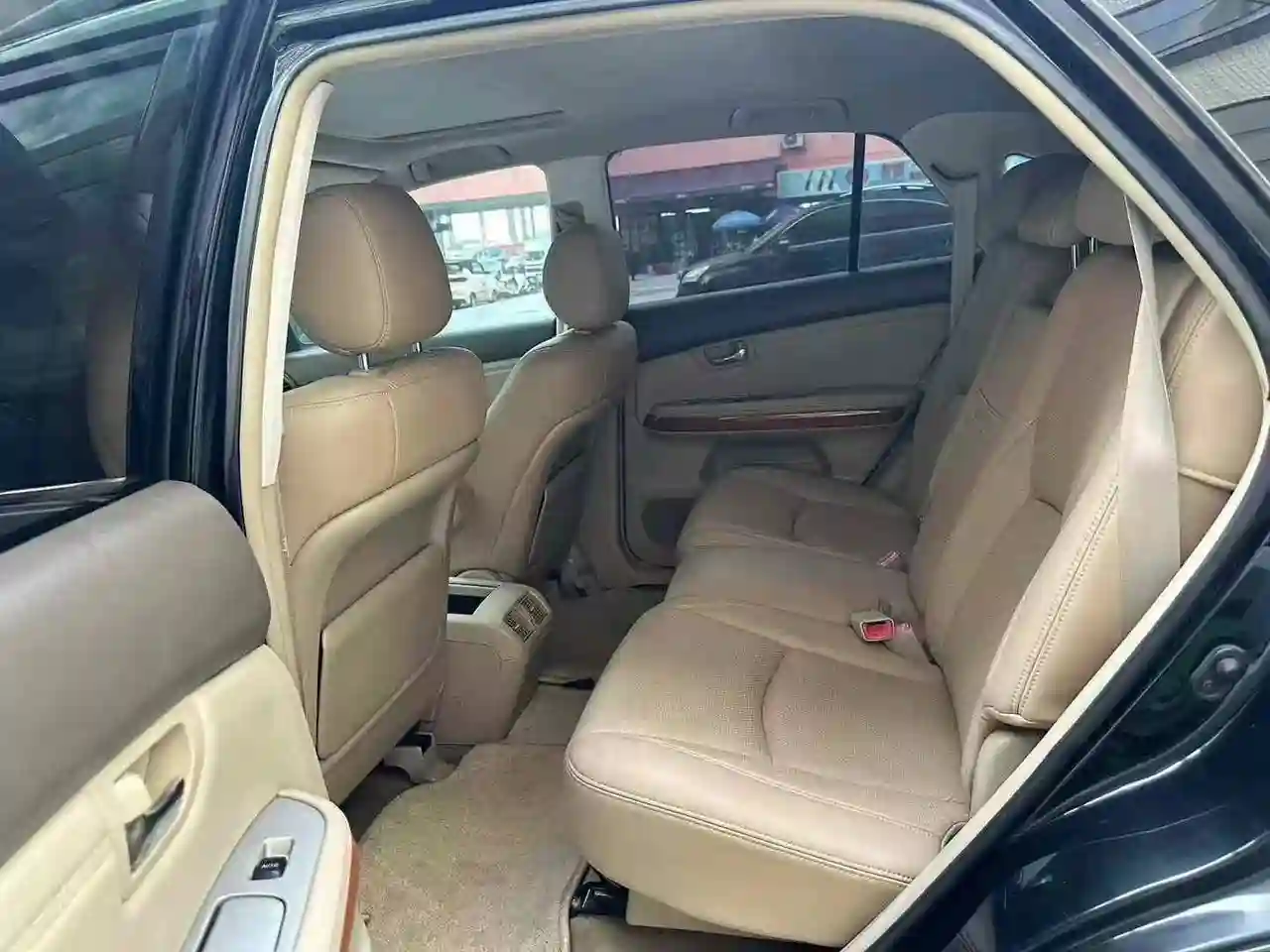 Lexus RX 300 - Vue 8