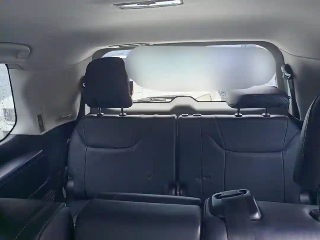 Lexus LX - Vue 5