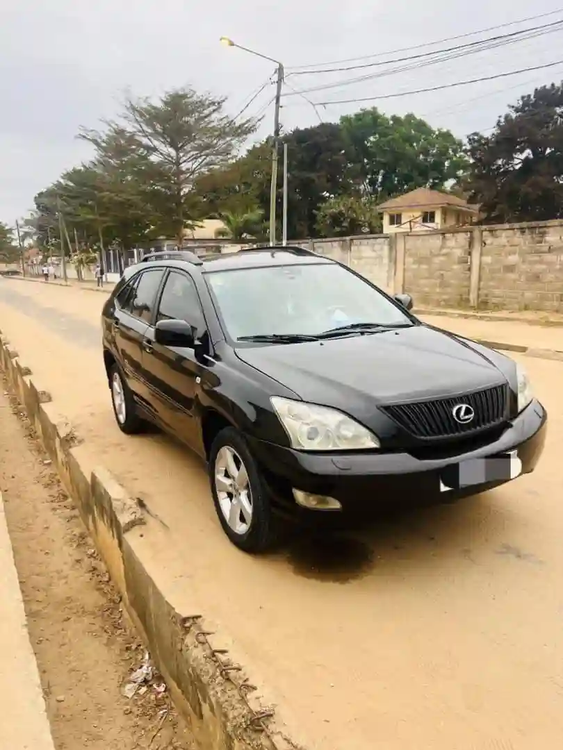 Lexus RX 350 - Vue 3