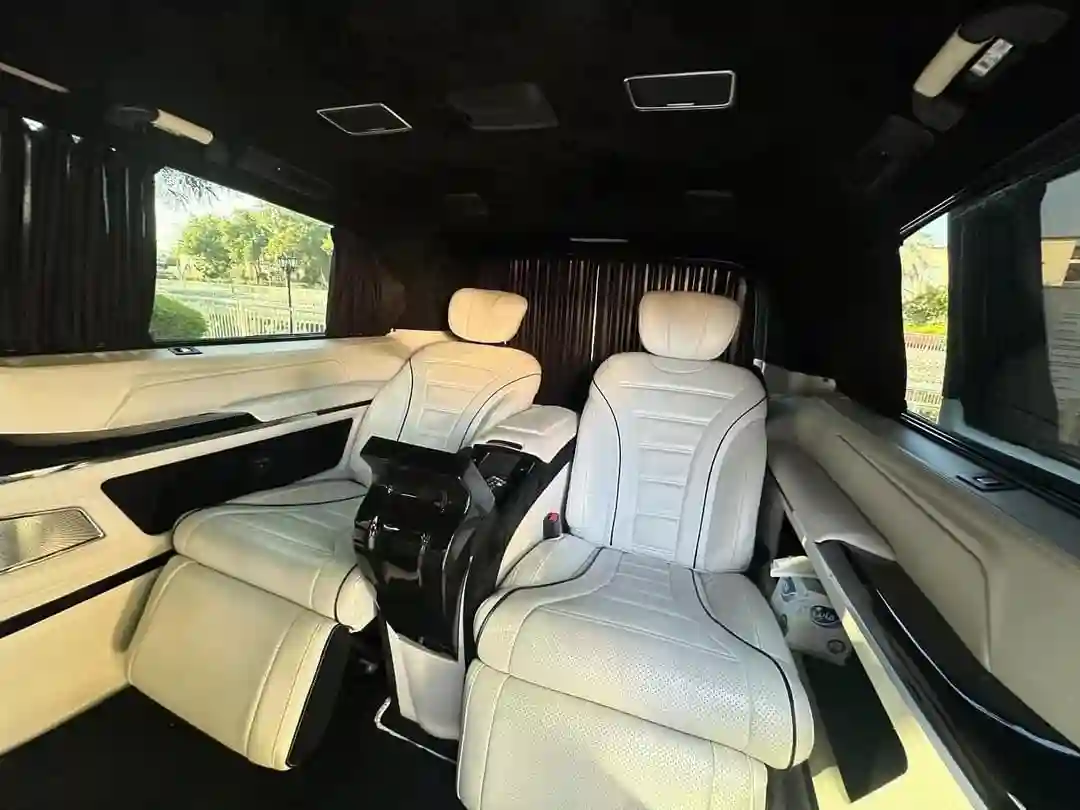 Mercedes Viano - Vue 8