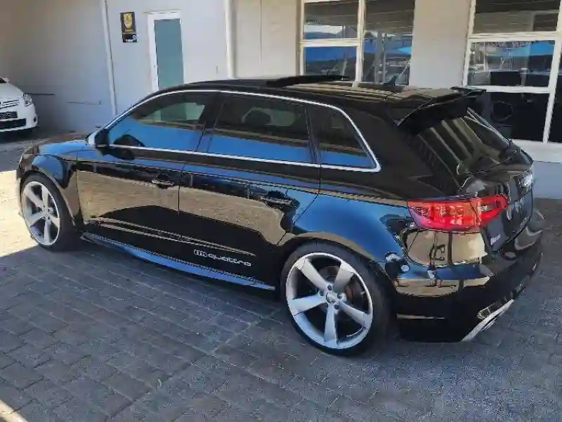 Audi RS3 - Vue 2