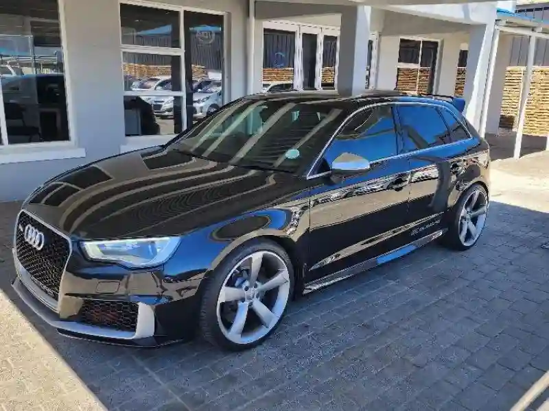 Audi RS3 - Vue 7