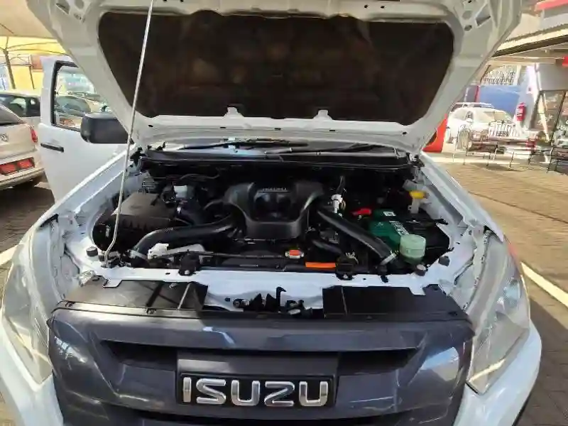 Isuzu D–max - Vue 9