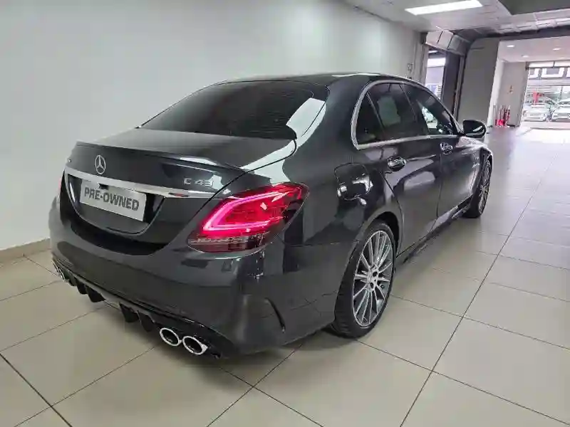 Mercedes-benz C–class - Vue 8