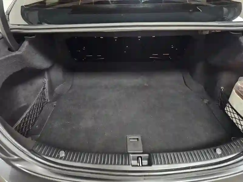 Mercedes-benz C–class - Vue 9