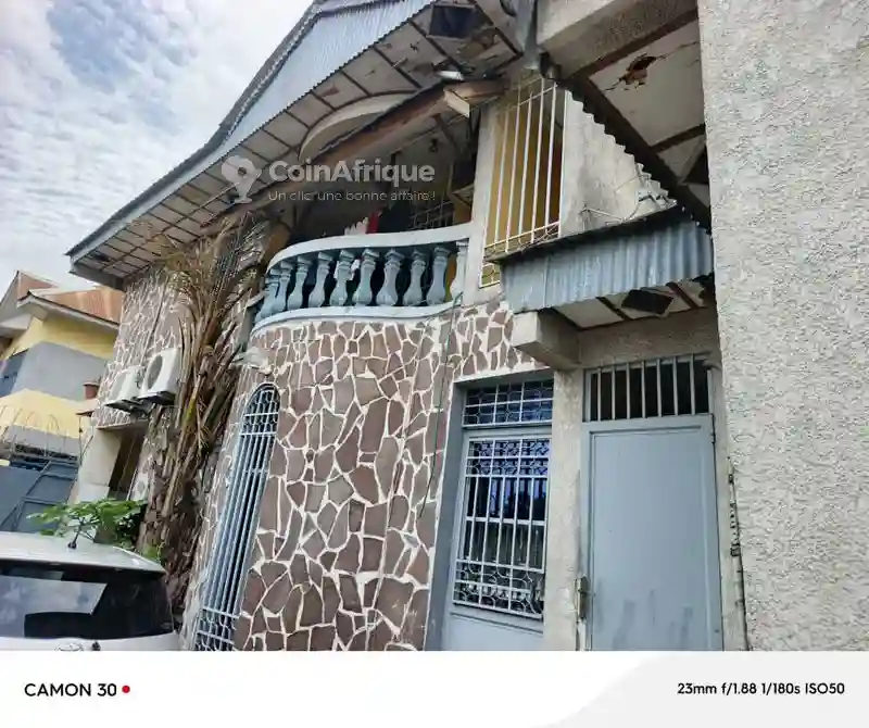 Vente Villa R+1 - Commune de Lemba Camp - Vue 1