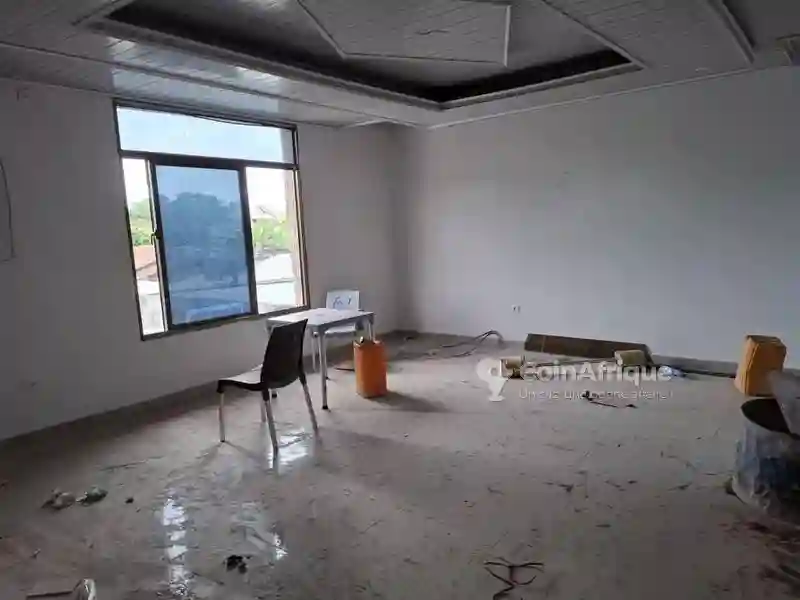 Location Appartement - Commune de Gombesocimate - Vue 2