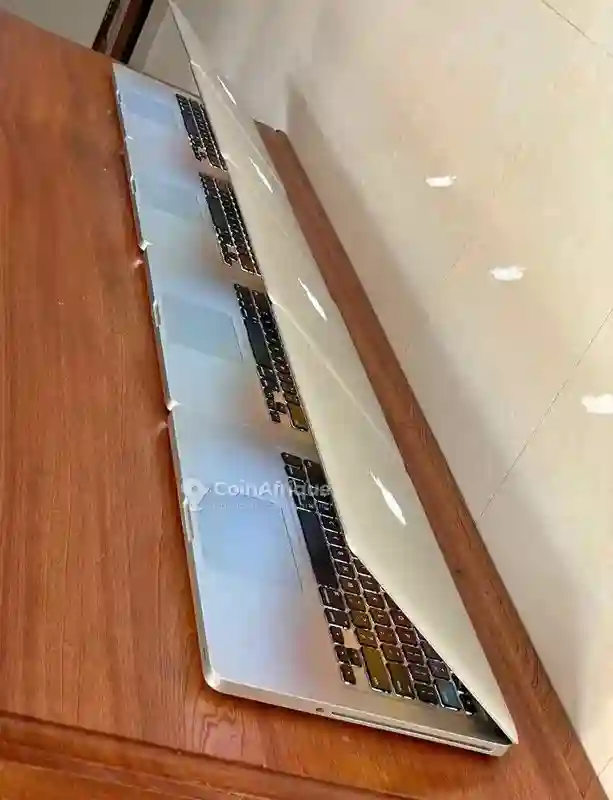 Macbook pro - Vue 1
