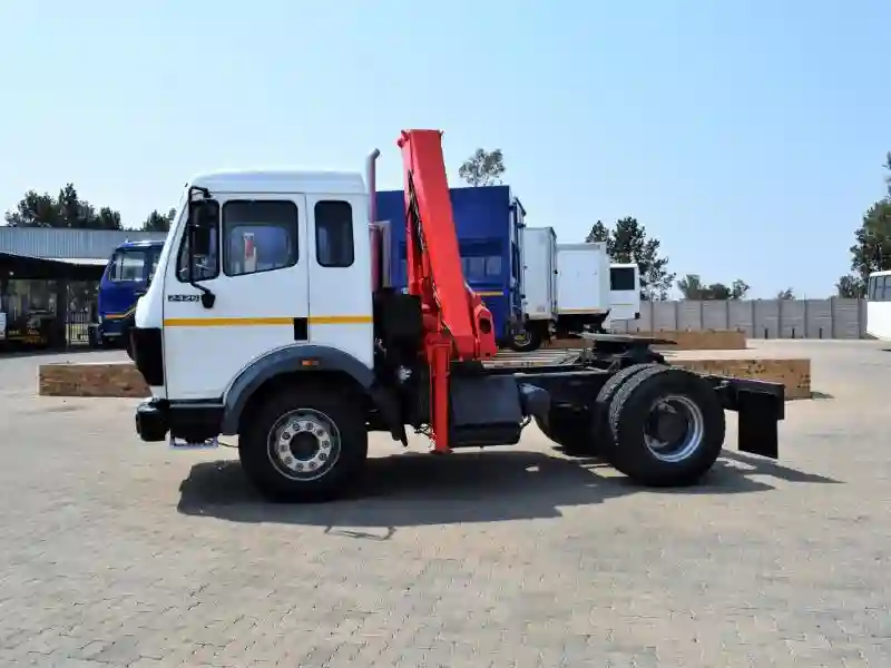Mercedes‒benz Truck - Vue 11