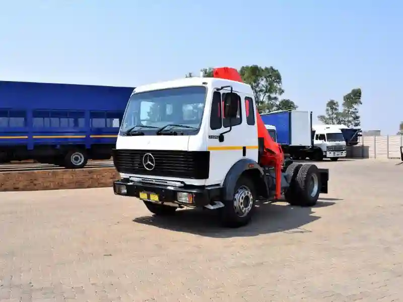 Mercedes‒benz Truck - Vue 14