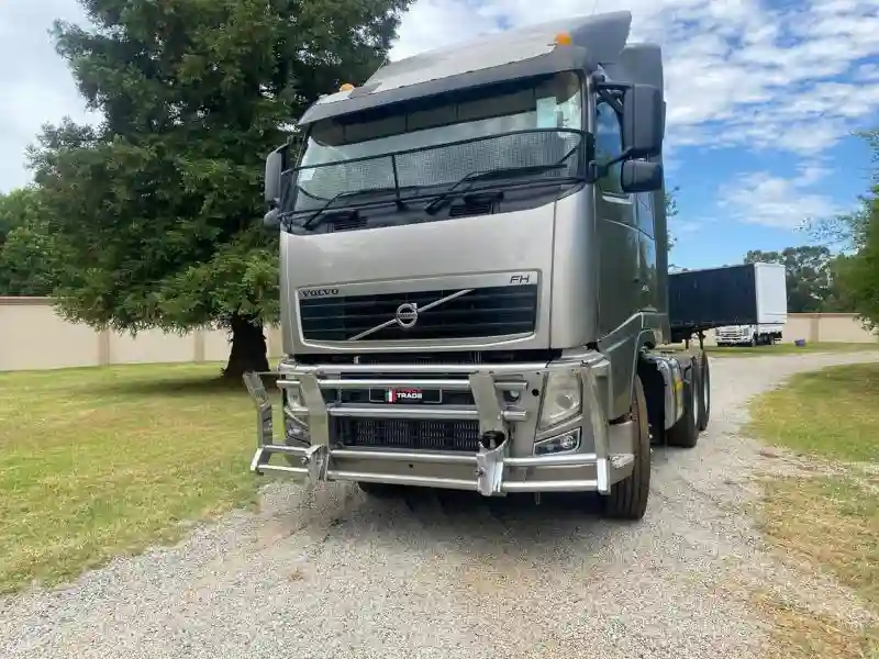 Volvo F4 - Vue 10