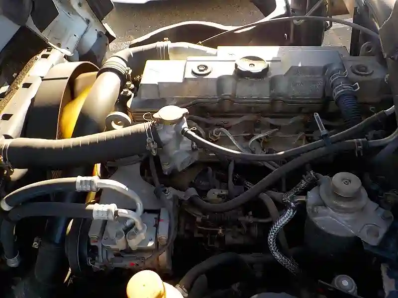 Mitsubishi Van - Vue 10