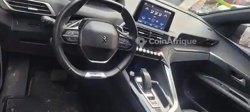Peugeot 3008 2020 - Vue 1