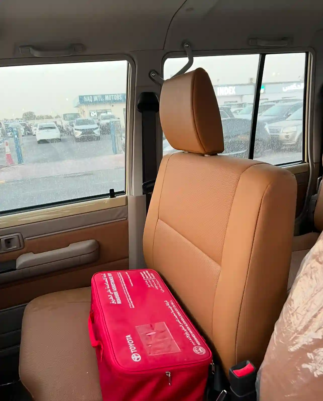 Toyota Land Cruiser - Vue 6