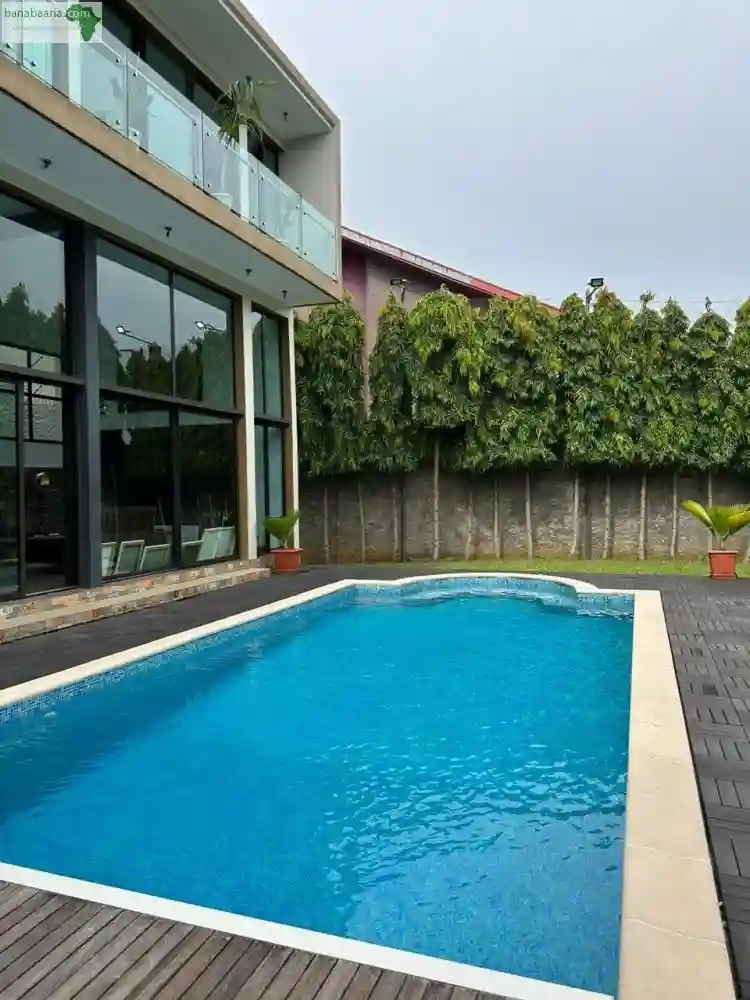 Villa Avec Piscine - Vue 1
