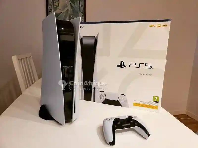 Sony Playstation 5 Standard - Vue 2
