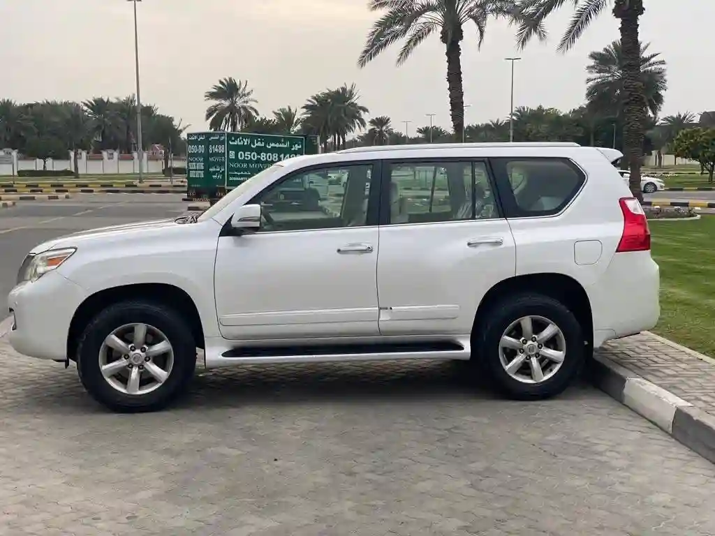 Lexus GX - Vue 4