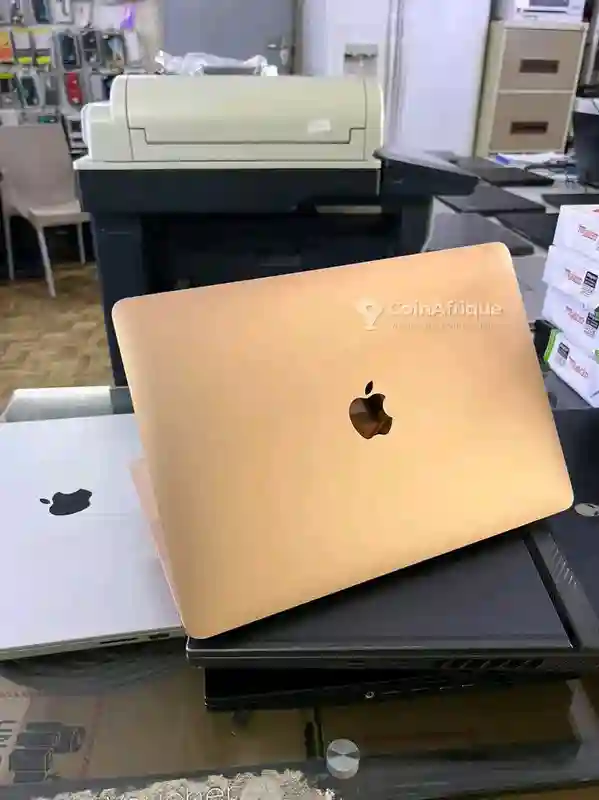 PC Macbook Pro - Vue 1