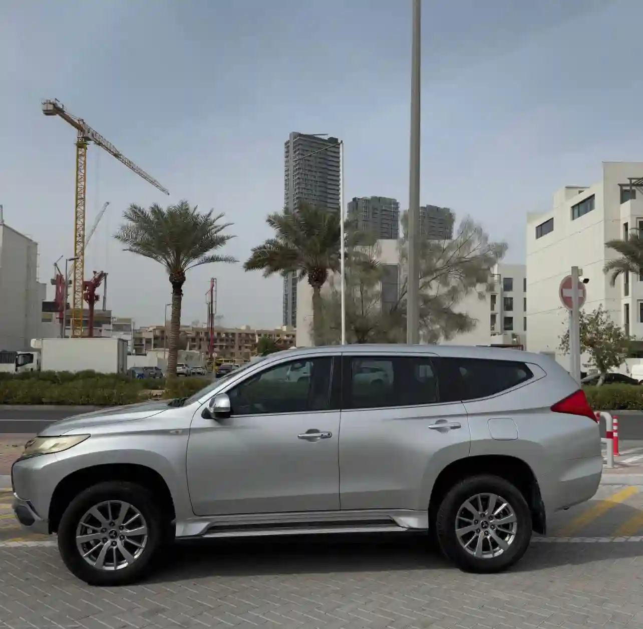 Mitsubishi Montero - Vue 2