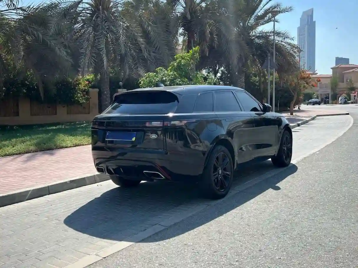 Land Rover Range Rover Velar - Vue 4
