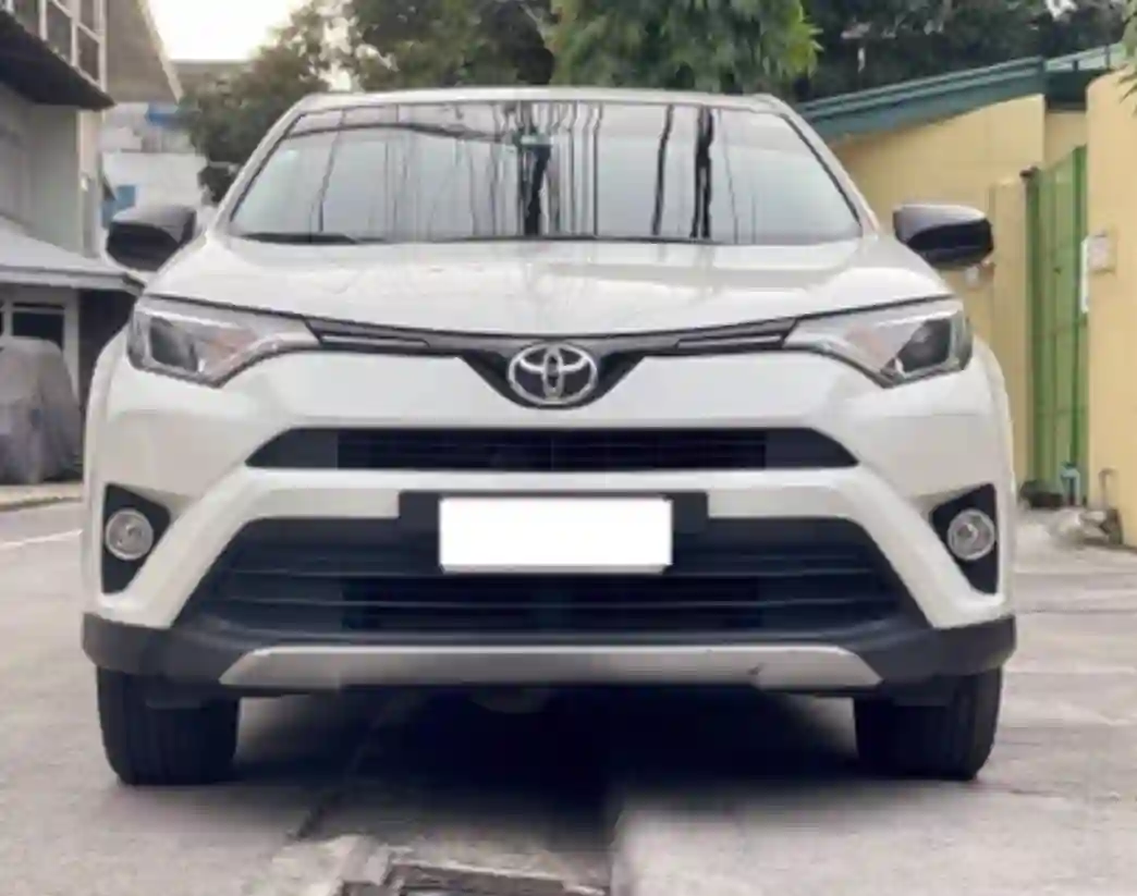 Toyota Rav40