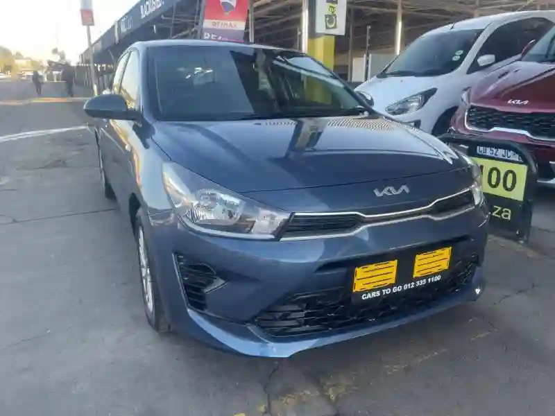 Kia Rio - Vue 3
