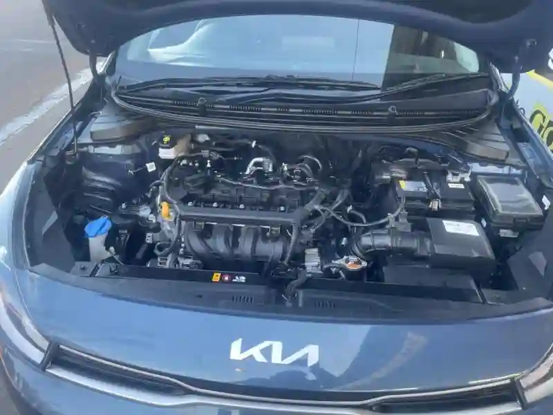Kia Rio - Vue 4