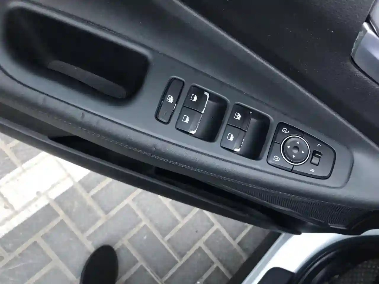 Hyundai Santa Fe - Vue 6