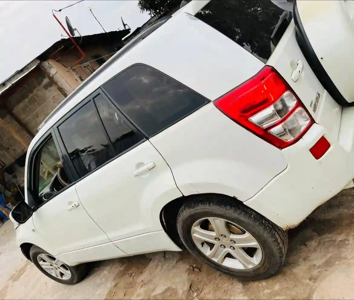 Suzuki Grand Vitara - Vue 3