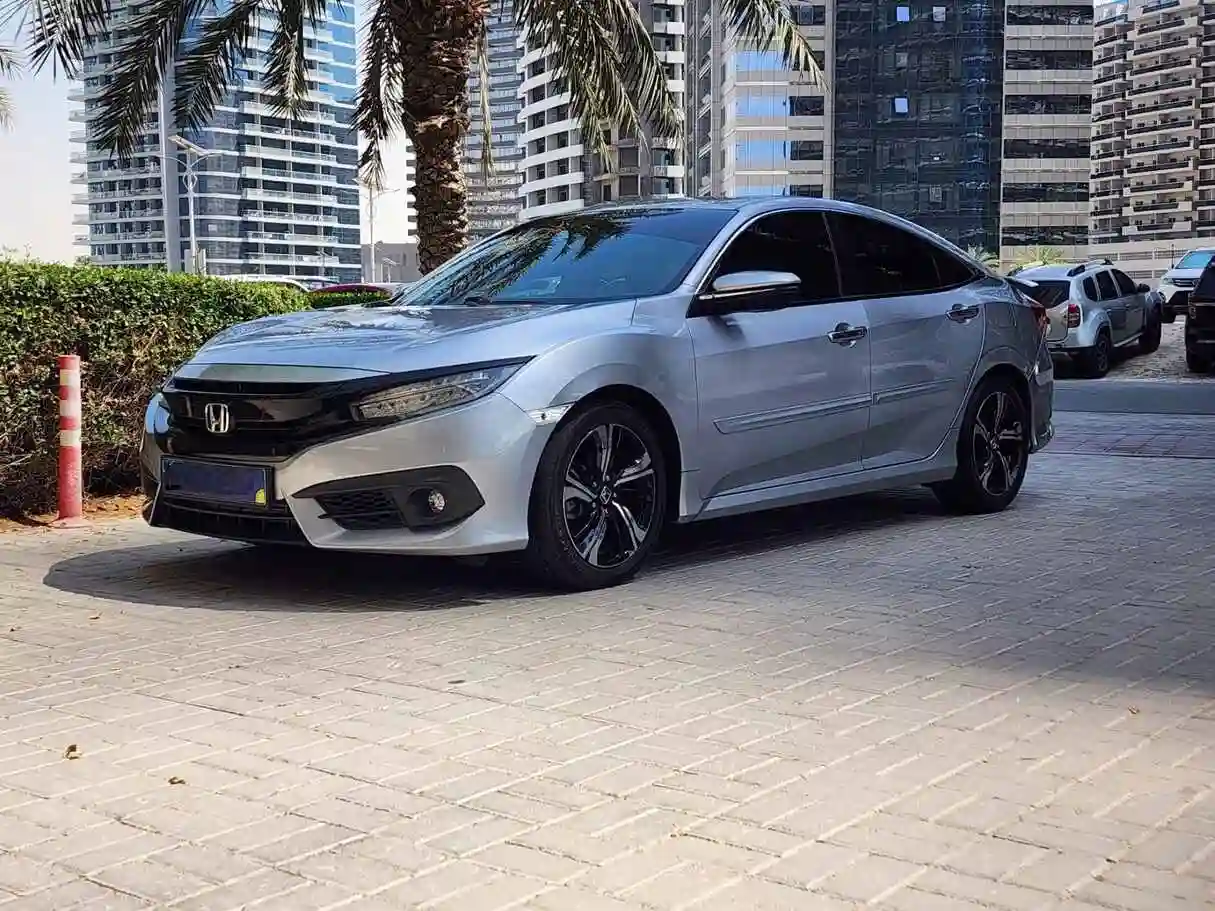 Honda Civic - Vue 2