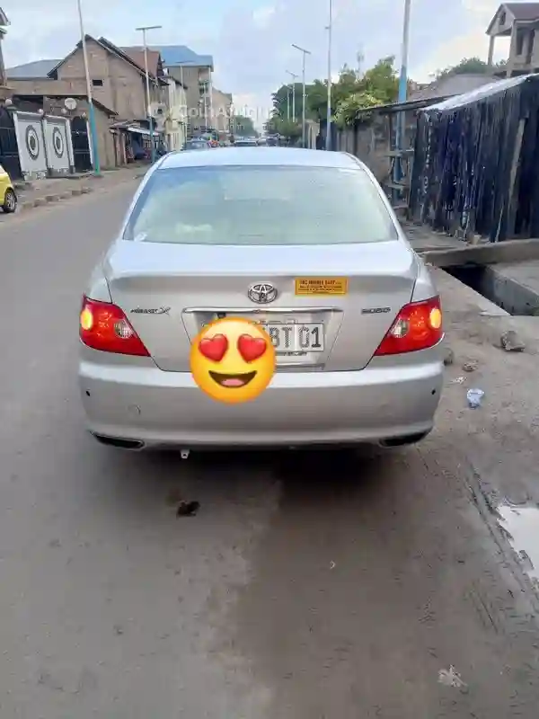 Toyota Mark X 2008 - Vue 2