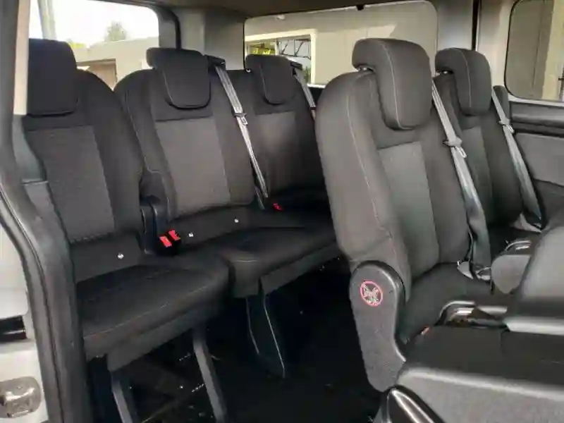 Ford Tourneo Custom - Vue 7