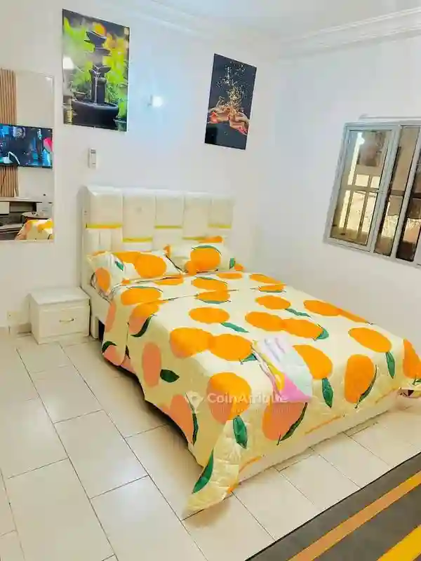 Location Studio Meublé - Tchimbamba - Vue 1