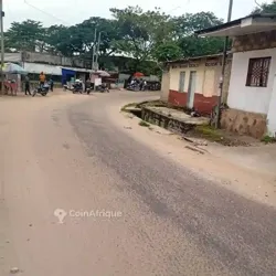 Vente Maison 4 Pièces - Lemba