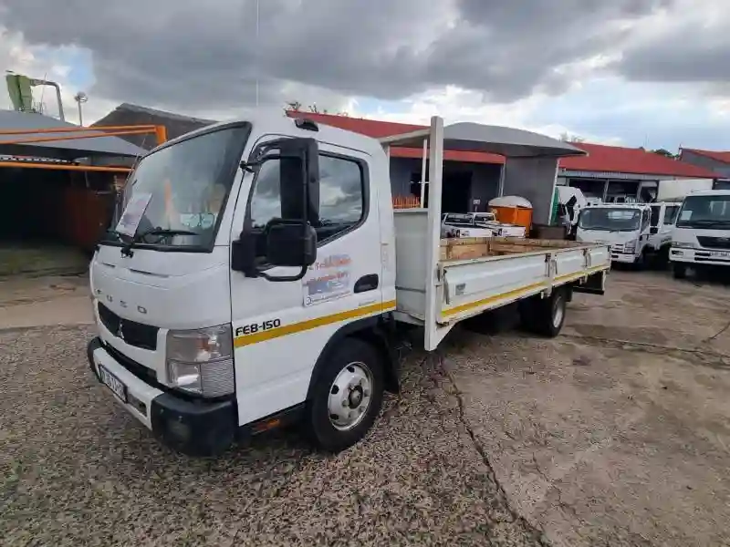 Mitsubishi L400 - Vue 4