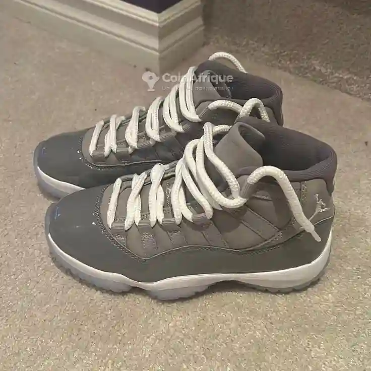 Baskets Jordan Retro 11 box - Vue 2