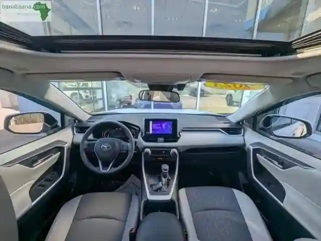 Selling My 2023 Toyota Rav 4 XLE AWD - Vue 1