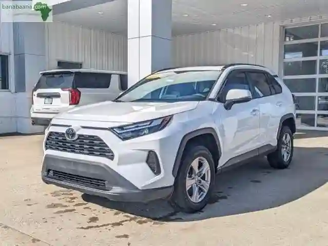 Selling My 2023 Toyota Rav 4 XLE AWD - Vue 2