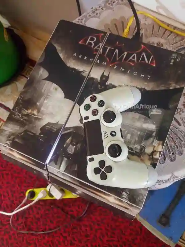 Playstation 4 Slim