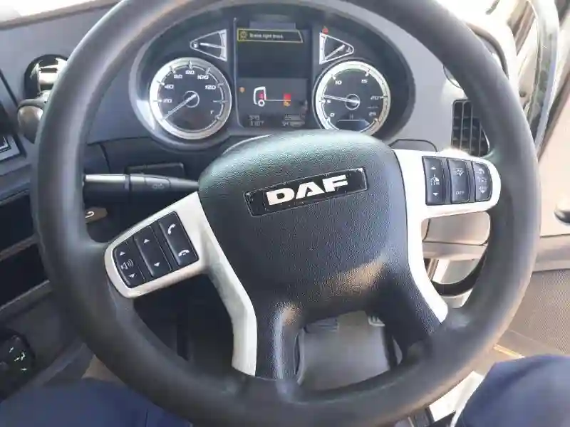 DAF CF - Vue 1