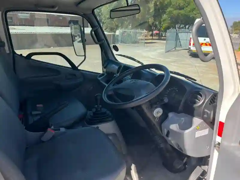 Toyota Dyna - Vue 3