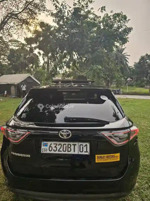Toyota Harrier 2018 - Vue 1
