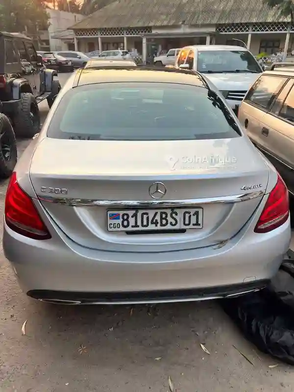 Mercedes-benz C300 20125 - Vue 2