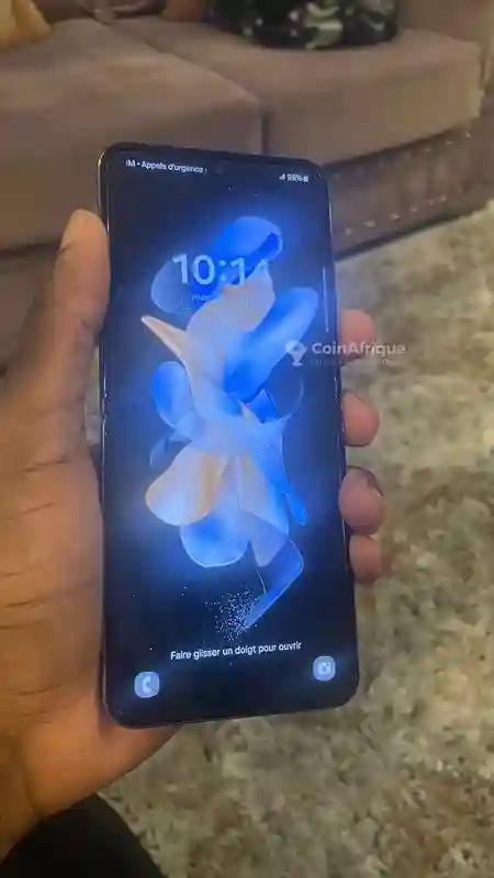Samsung Galaxy Z Flip 3 - Vue 1