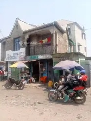 Vente Villa 5 Pièces - Matete