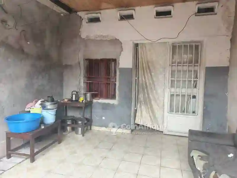 Vente Villa 3 Pièces - Lemba