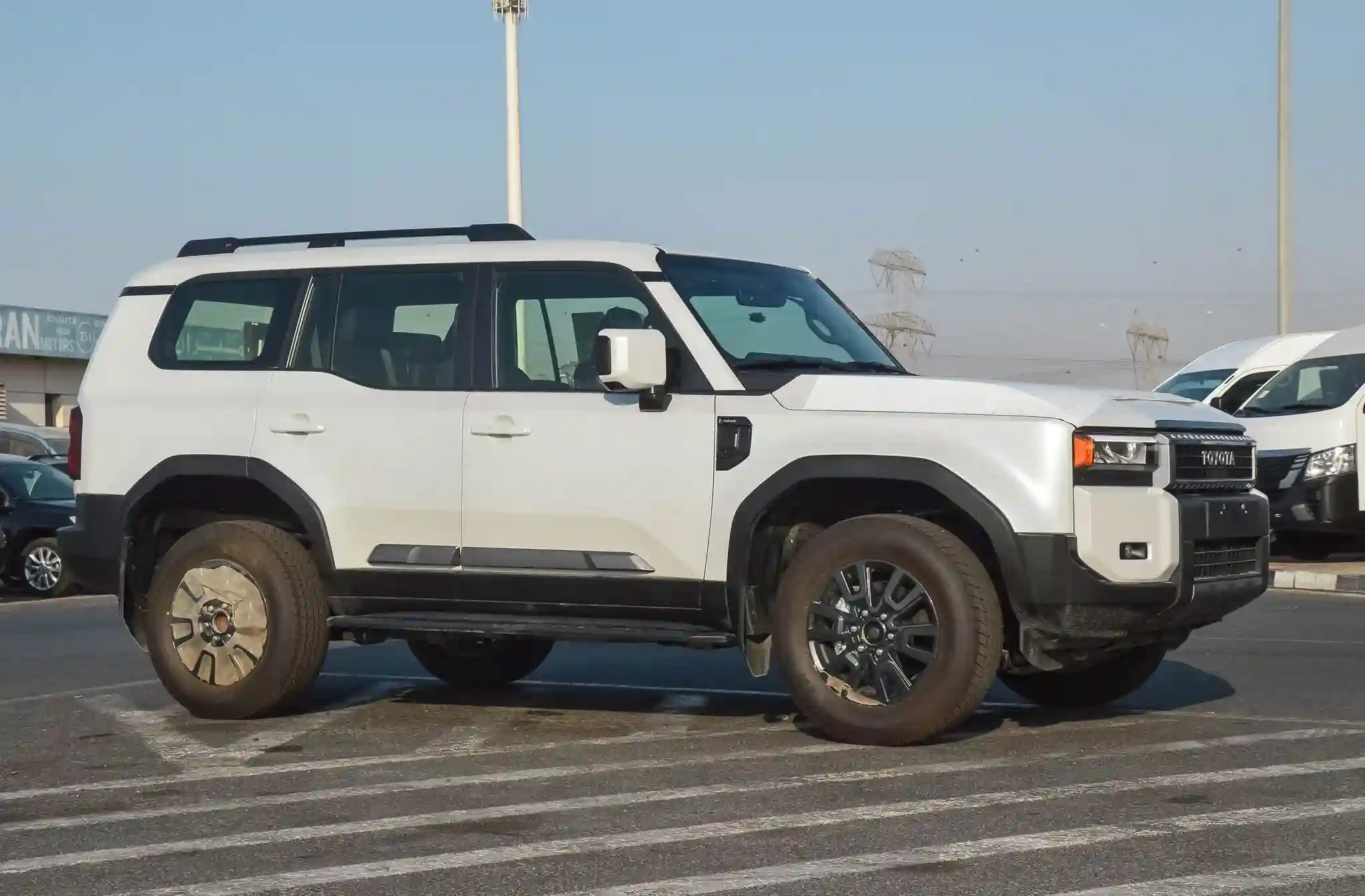 Toyota Prado - Vue 3